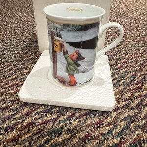 Hummel Ceramic Mug with Winter Scene in Green and Orange January